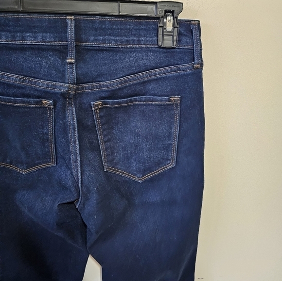 Old Navy Power Straight Mid Rise Darkwash Jeans NWOT 2 - Picture 3 of 5